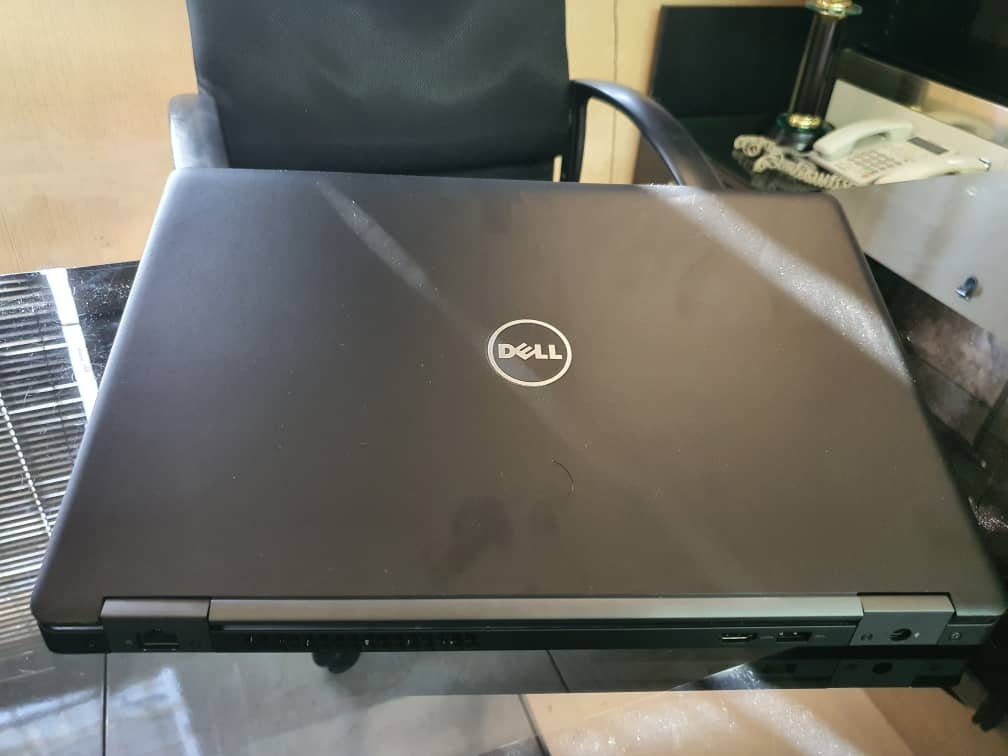 Dell Latitude E5580