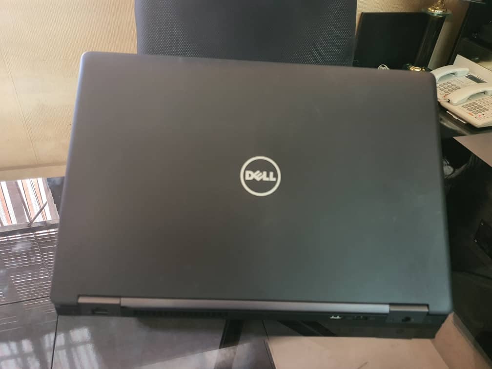 Dell Latitude 5580