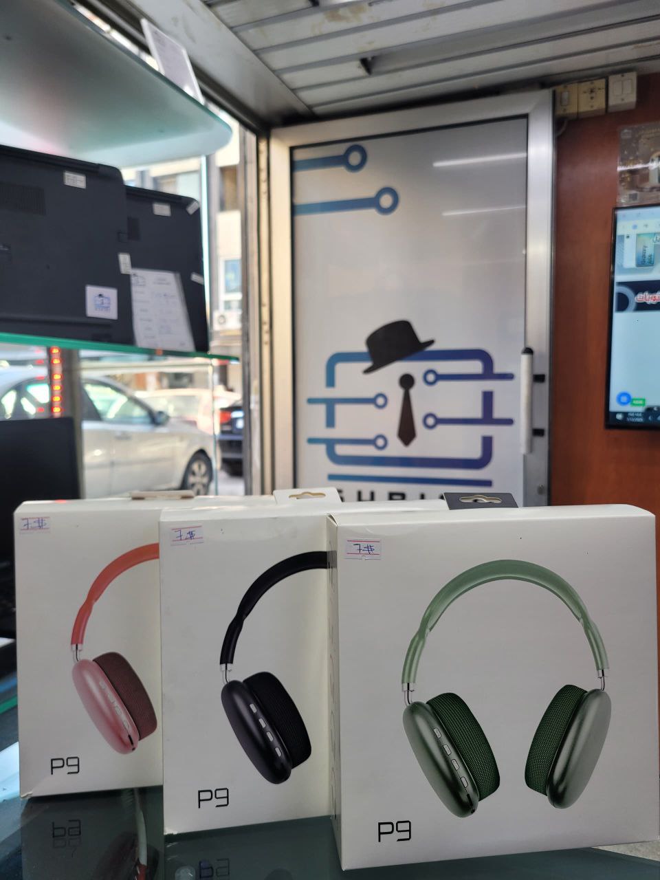 P9headphone