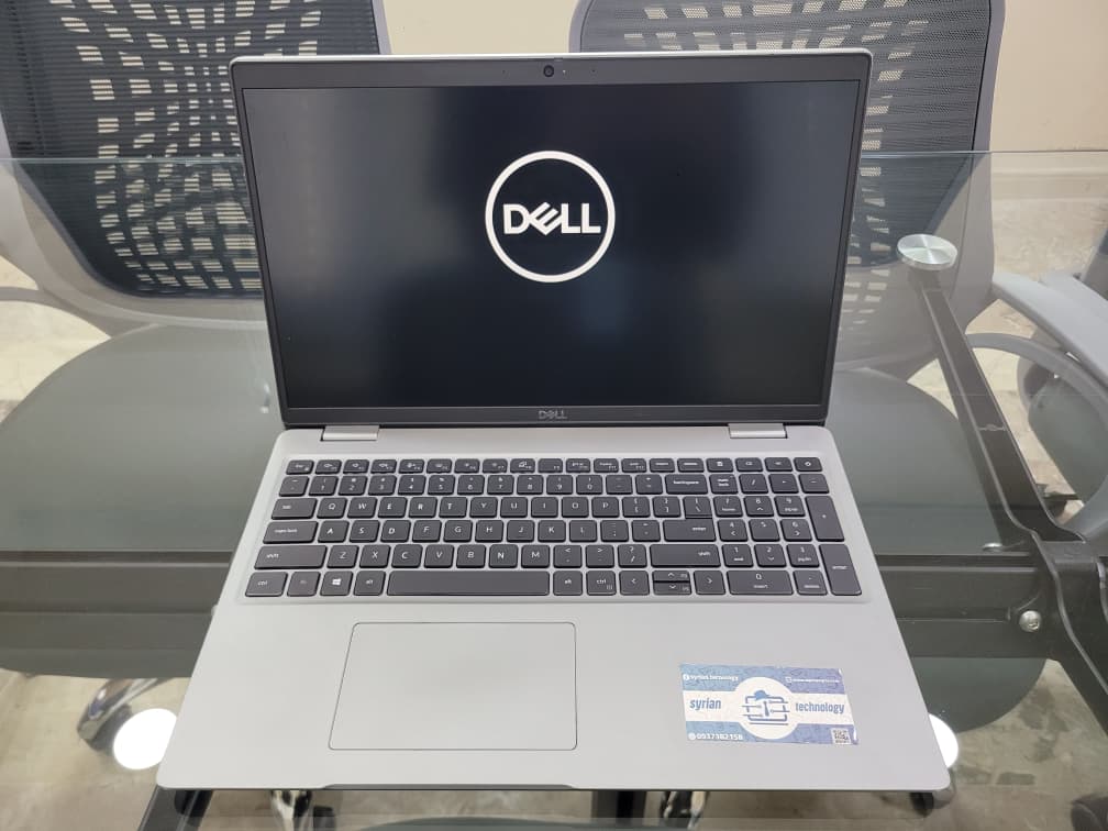 Dell Latitude 5521