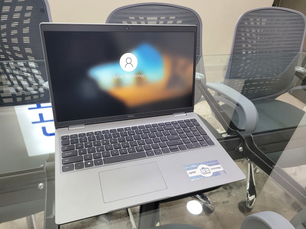 Dell Latitude 5521