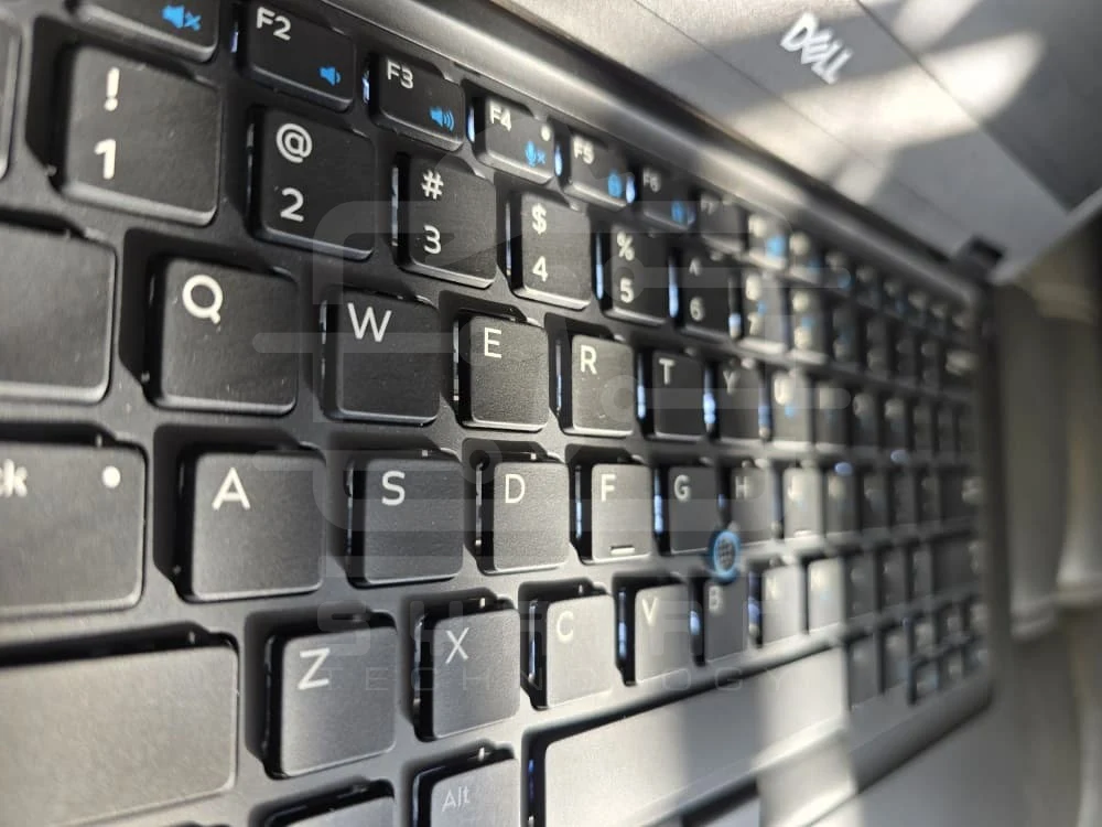 Dell Latitude 5490